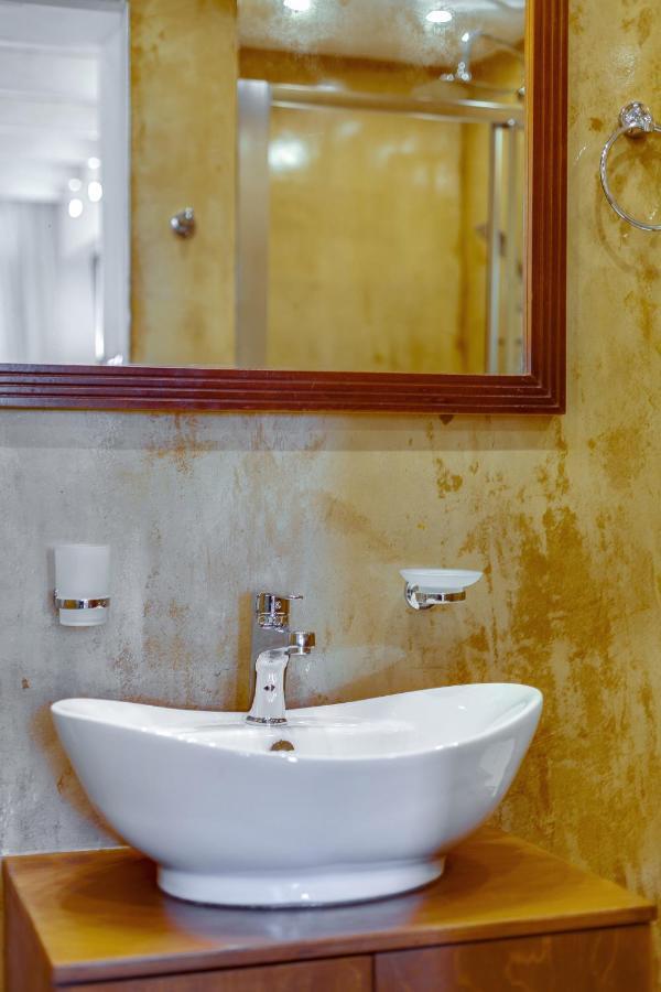 Hamam Suites Portou 干尼亞 外观 照片