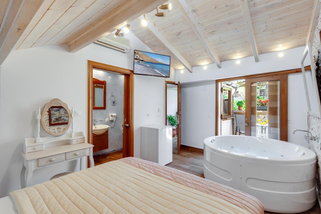 Hamam Suites Portou 干尼亞 外观 照片